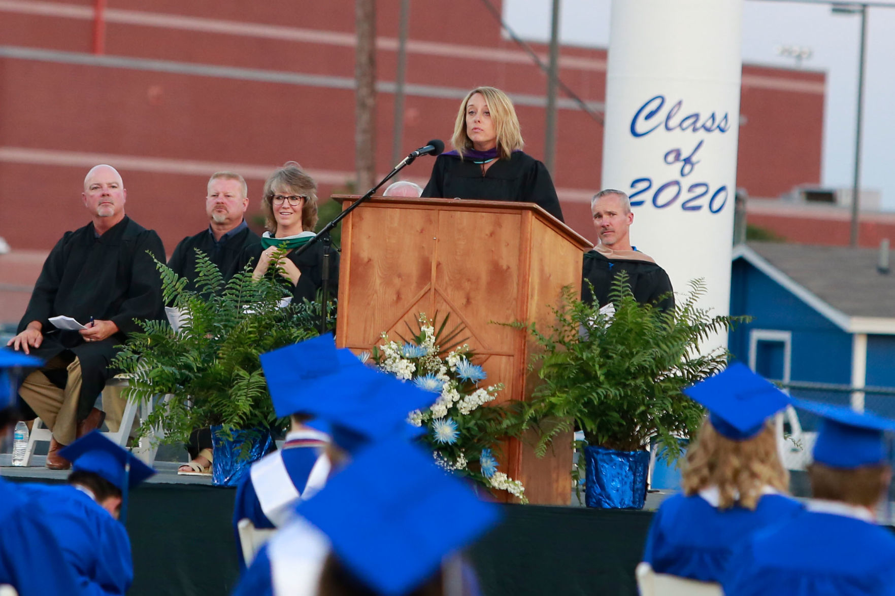 Robinson Graduation JY 200.JPG
